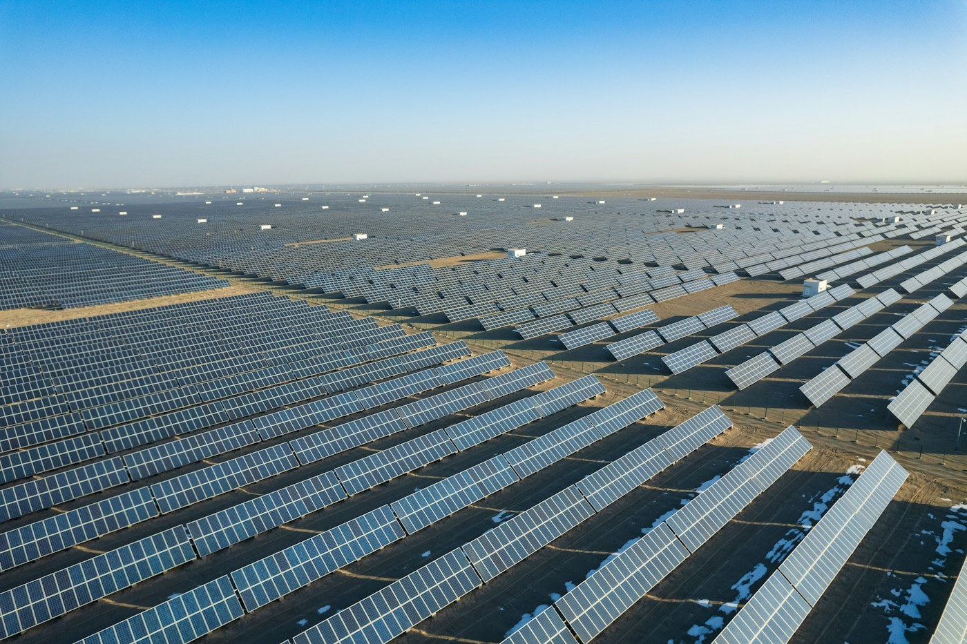 Centrale solaire de Dunhuang vue du ciel
